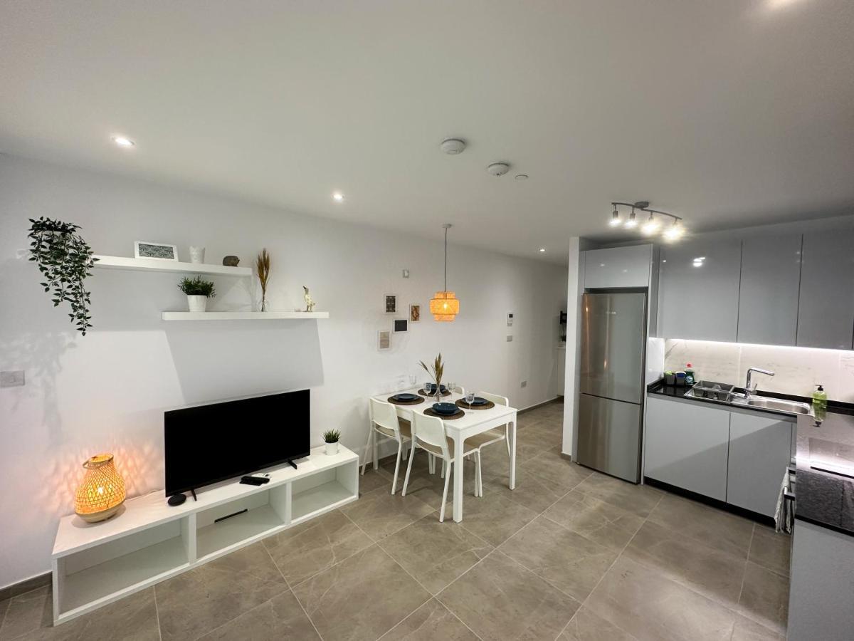 Brand New - Massive Studio - E1 - Self Catering 直布罗陀 外观 照片