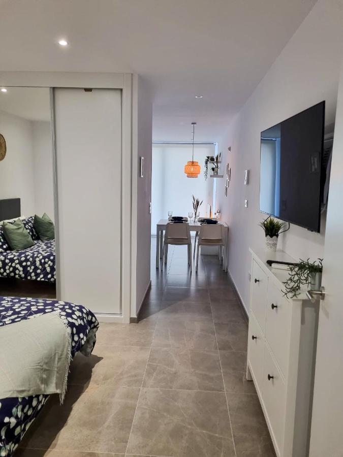 Brand New - Massive Studio - E1 - Self Catering 直布罗陀 外观 照片
