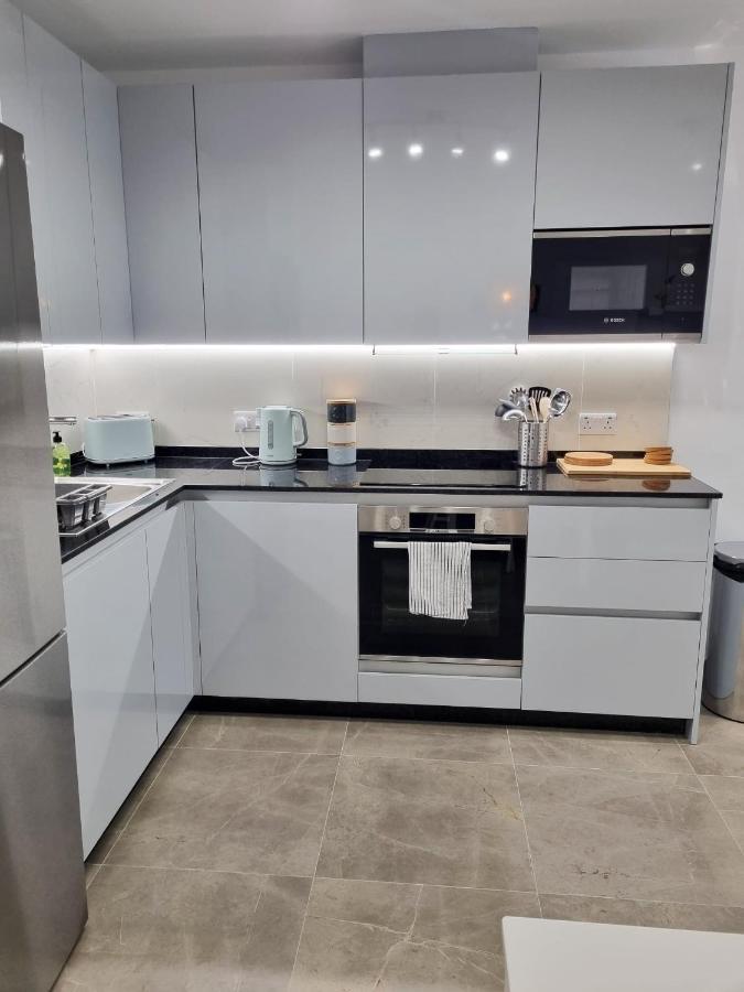 Brand New - Massive Studio - E1 - Self Catering 直布罗陀 外观 照片